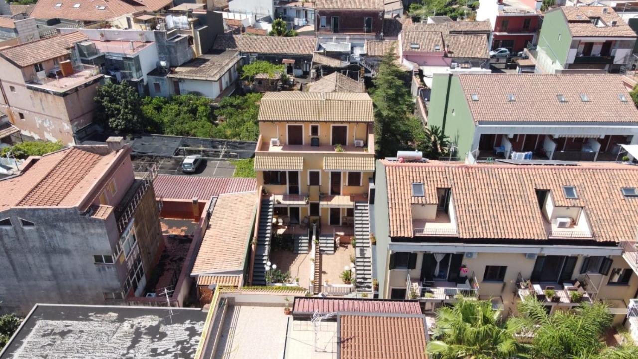 Adriana Casa Vacanze Mare Etna Sicilia Acireale Exterior photo